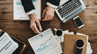 How to Reduce Financial Risk in Your Small Business