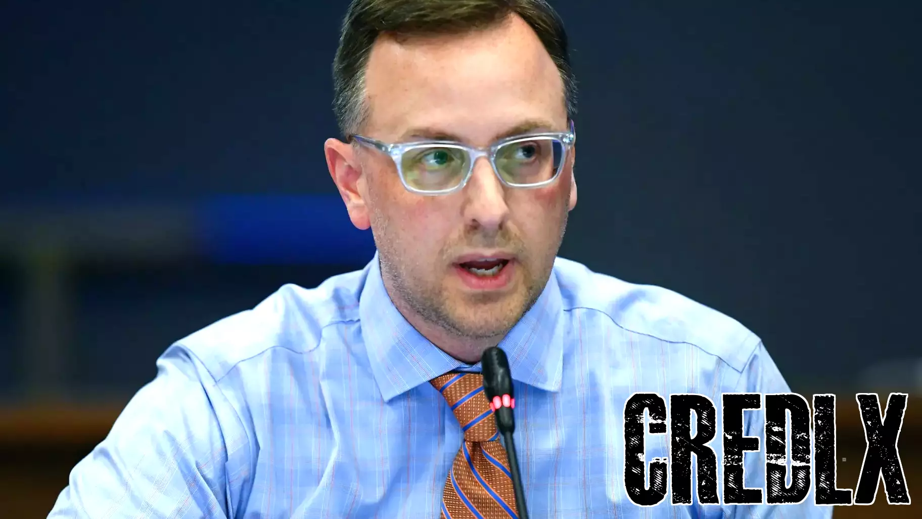 4J finance director resigns; tort claim remains active