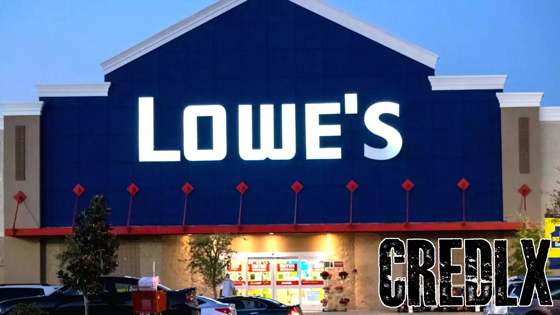 Lowe's Shares Dip Amid Economic Headwinds and Market Caution