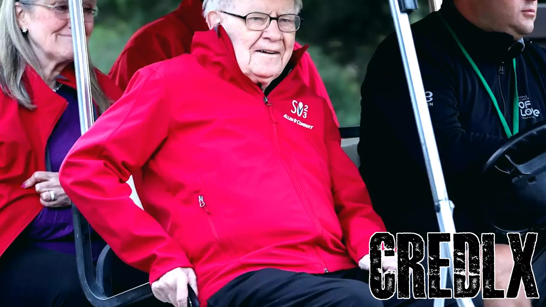 Warren Buffett's Strategic Cash Reserves Prove Wise Amid Market Decline