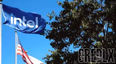 Intel's Strategic Manufacturing Shift Ignites Investor Optimism